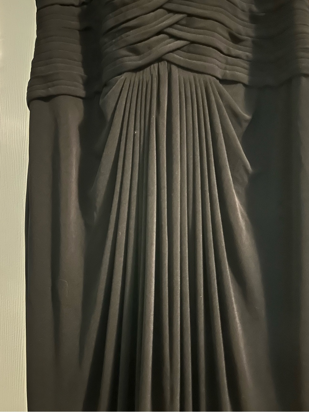 Tadashi Collection black dress gown sz-s - Picture 7 of 9